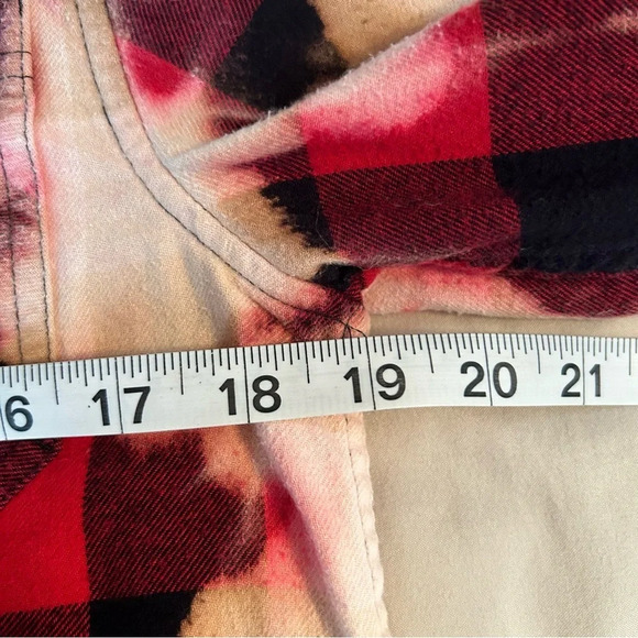 Junior’s XL Bleached Upcycled Long Sleeve Button Up Plaid Shirt One Of A Kind - Picture 6 of 7